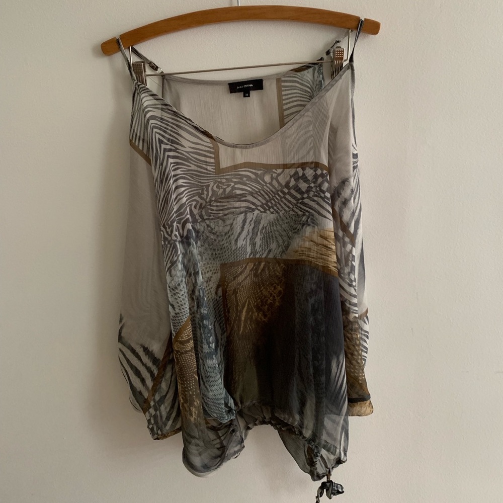 Loose blouse
